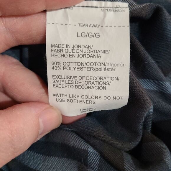 Under Armour Mens Long Sleeve Botton Up Shirt - Picture 5 of 5